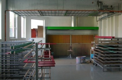 Dry cleaning system booths